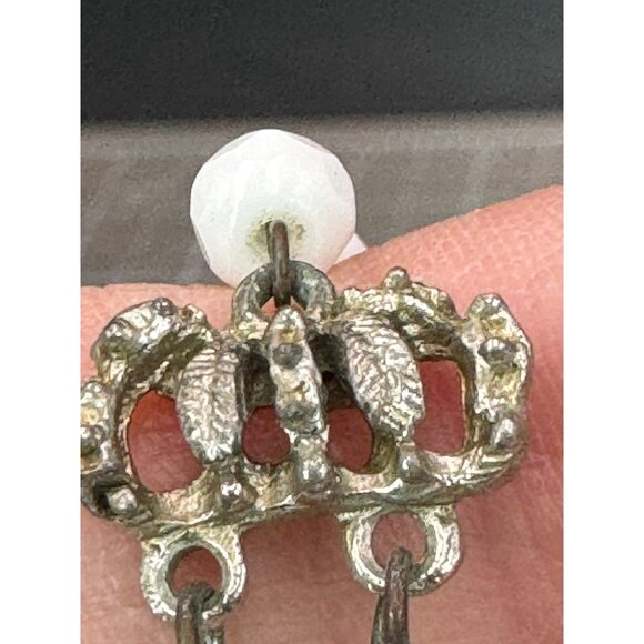 Vintage Hobe Faceted Graduated White Glass Double-Strand Beaded Necklace - Picture 4 of 6